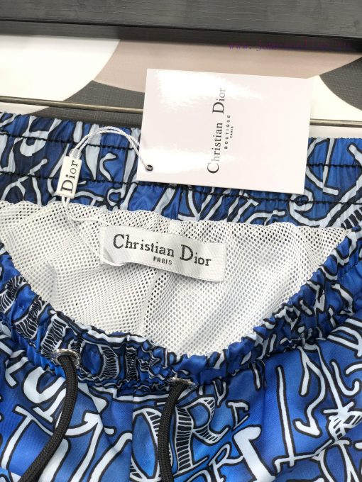 Dior 2024 Summer Men's Casual Shorts Beach Pants Customized Quick Drying Fabric Soft And Smooth 0bf0f12n - Image 9