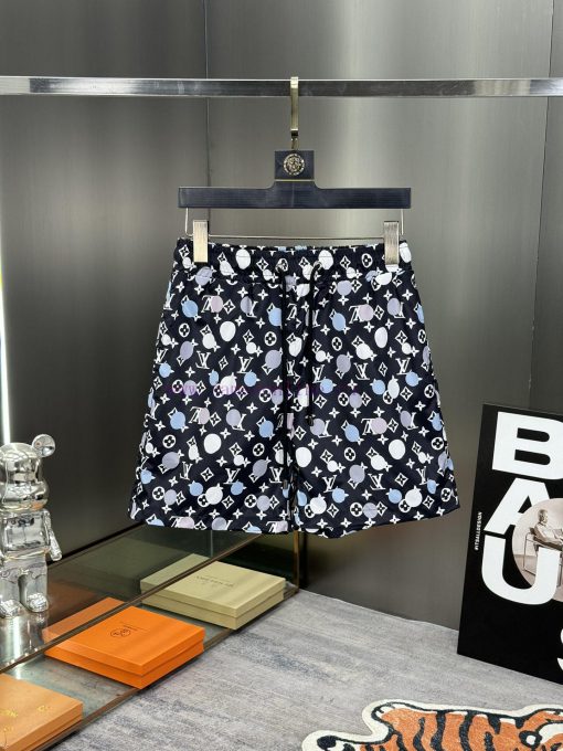 LV 2024 Spring And Summer New Beach Pants Official Shorts Website Synchronized With The Origina hlxlvueg