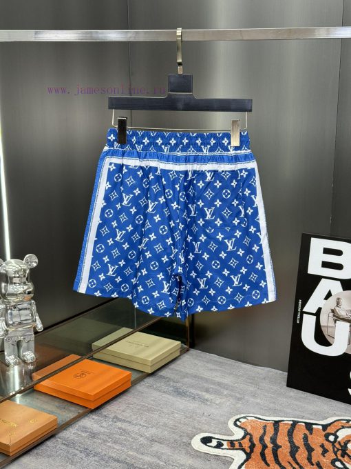 LV 2024 Spring And Summer New Beach Pants Official Shorts Website Synchronized With The Origina 2gtny76u - Image 3