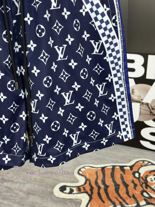 LV 2024 Spring And Summer New Beach Pants Official Shorts Website Synchronized With The Origina 0f39at4a - Image 7