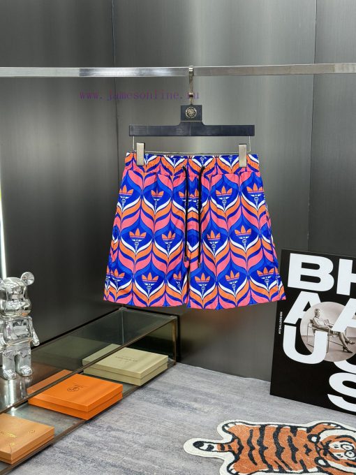 Gucci's New Beach Shorts For Spring And Summer 2024 Synchronized With The Original 1-1 Replica teiglvrk - Image 2