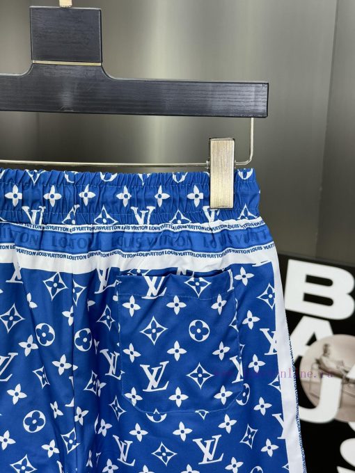 LV 2024 Spring And Summer New Beach Pants Official Shorts Website Synchronized With The Origina 2gtny76u - Image 10