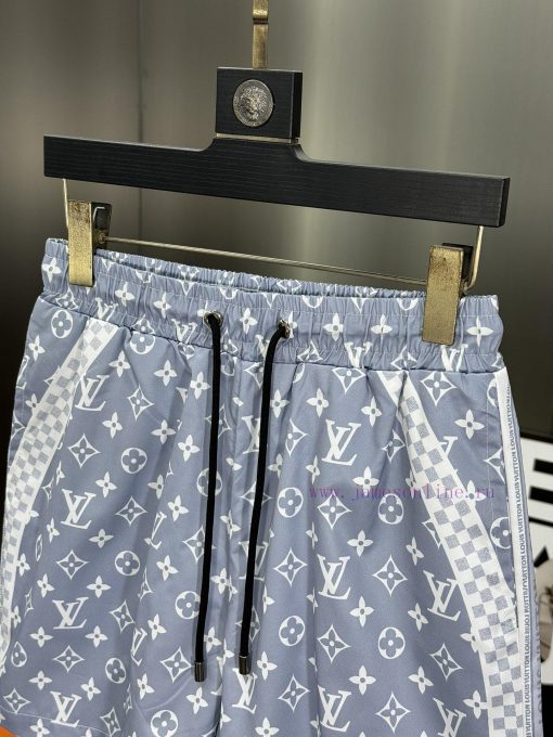 LV 2024 Spring And Summer New Beach Pants Official Shorts Website Synchronized With The Origina vtft5fs0 - Image 9
