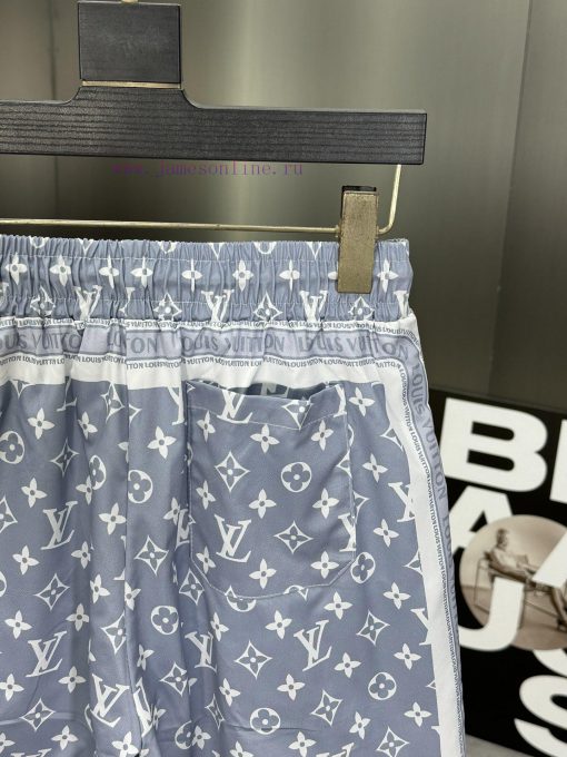 LV 2024 Spring And Summer New Beach Pants Official Shorts Website Synchronized With The Origina vtft5fs0 - Image 10