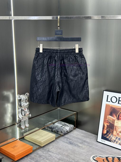 FENDI 2025 Spring And Summer New Beach Pants 4-point Shorts Official Website Synchronized With 2rxtsez8 - Image 3