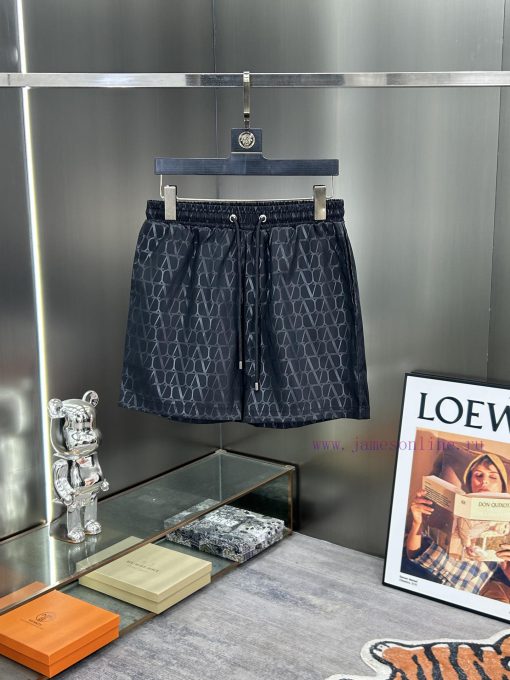 Valentino 2025 Spring And Summer New Beach Pants 4-point Shorts Official Website Synchronized W te7paf2e