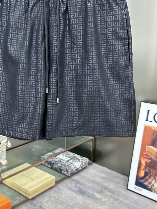 Givenchy 2025 Spring And Summer New Beach Pants 4-point Shorts Official Website Synchronized Wi hehasohv - Image 7