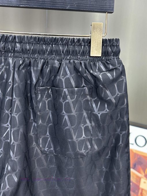 Valentino 2025 Spring And Summer New Beach Pants 4-point Shorts Official Website Synchronized W te7paf2e - Image 10