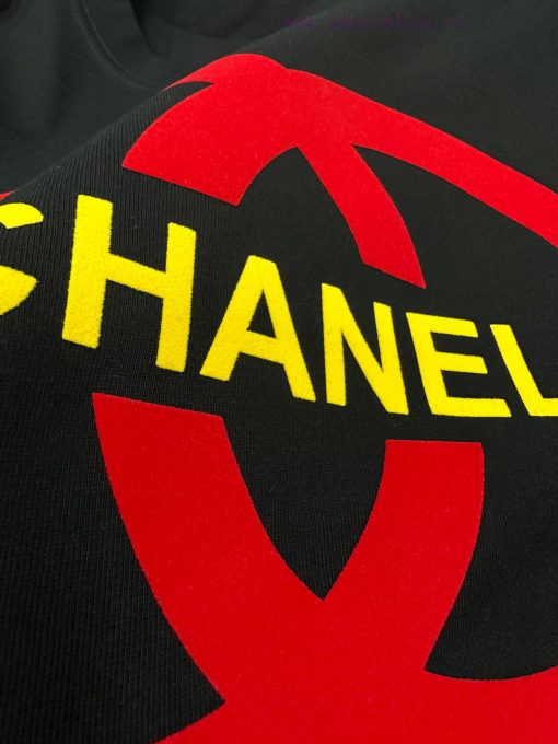 Chanel Chanel 2025 Spring/Summer New Collection Classic Letter Totem 3D Plush Craftsmanship Cus o0932dl4 - Image 5