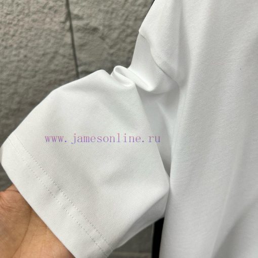 GUCCI 2025 Snake Year Big Luck Spring/Summer New Collection Classic Snake Painting On The Chest lz7i6fac - Image 7
