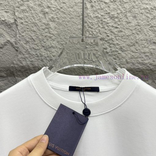 LV Louis Vuitton 2025 Spring/Summer New Collection: Classic Big V Embroidered Back Letter Print y7in7idc - Image 6