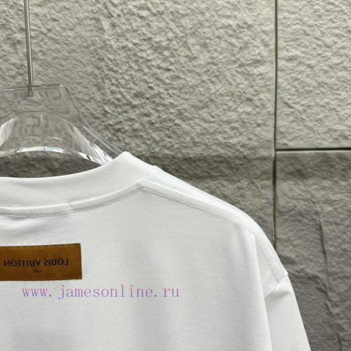 LV Louis Vuitton 2025 Spring/Summer New Collection: Classic Big V Embroidered Back Letter Print y7in7idc - Image 7