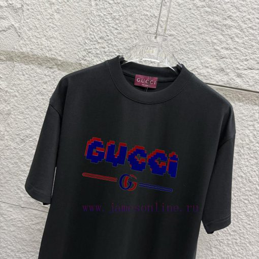 Gu * Gucci * 2025 Spring/Summer New Collection Chest Gucci Letter Plush Craft Short Sleeve T-sh 4ln4v1mv - Image 4