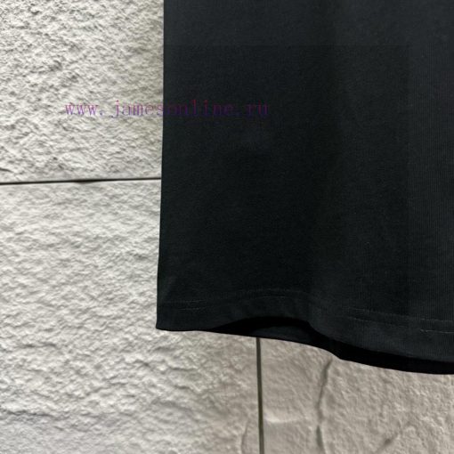 LV Louis Vuitton * 2025 Spring/Summer New Collection Classic Color Large V Letter Printed Short 2vdwx0df - Image 7