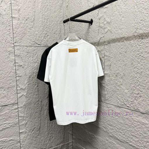 LV Louis Vuitton * 2025 Spring/Summer New Collection Classic Color Large V Letter Printed Short g4ojzkqh - Image 7