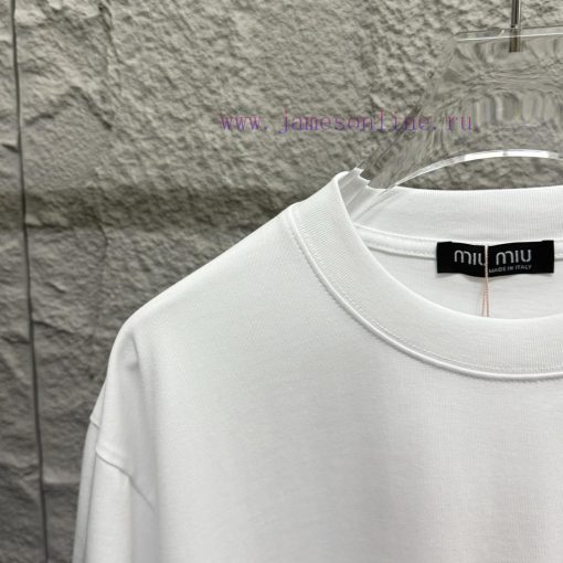 Miu Miu 2025 Spring/Summer New Collection Classic Simple Plush Craftsmanship Letter Love Short a3ubf7ov - Image 9