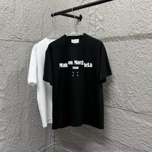 MM6 Magi * La 2025 Spring/Summer New Collection MM6 Letter Totem Classic Foam Craft Short Sleev f7kz040h