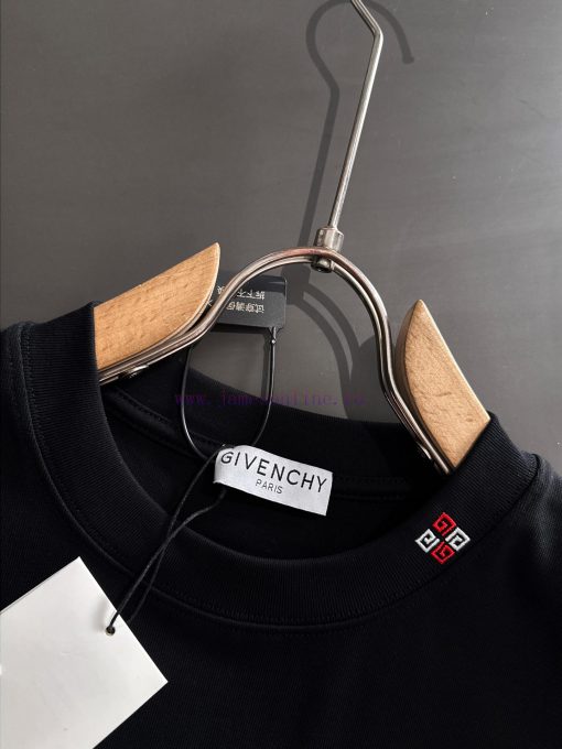 GIVENCHY Givenchy * Market Quality Explosive Product2 ꯭ 0 ꯭ 2 ꯭ 5 Summer Vest Newly Launchedpri mg8z60eg - Image 8
