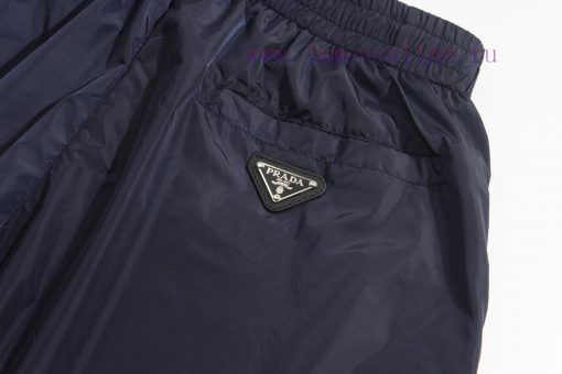PRAD Prada 24ss Spring/summer Black Navy Blue Classic Casual Metal Triangle Logo Shorts With El 53f0x8c1 - Image 4