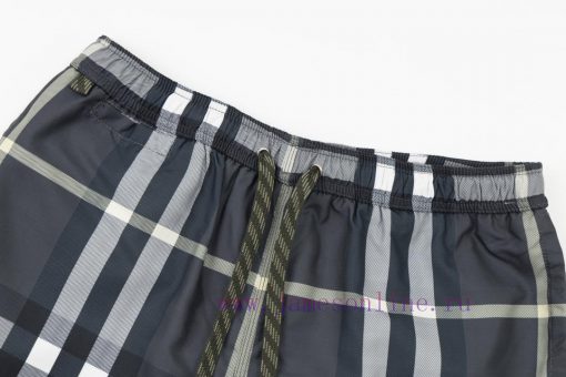 Burberry 2022 Spring/Summer New Burberry Plaid Elastic Drawstring Shorts Lined With Mesh Lining ue5ponn7 - Image 4