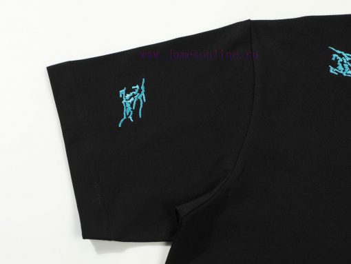 Burberry's New Men's Short Sleeved T-shirt For Spring And Summer 2025 Featuring The Brand's Lat 6af7fvdy - Image 8