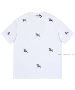 Burberry's New Men's Short Sleeved T-shirt For Spring And Summer 2025 Featuring The Brand's Lat 7nodenkp