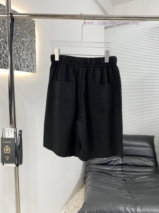 High Quality Margiela 25ss New Casual ShortsUsing Carefully Selected High-quality Fabrics That dqpwx3wz - Image 3