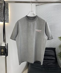 High Quality Balenciaga Paris 25ss New Stir Fried Color Distressed Short Sleeved ShirtThe Fabri bx1yoir5