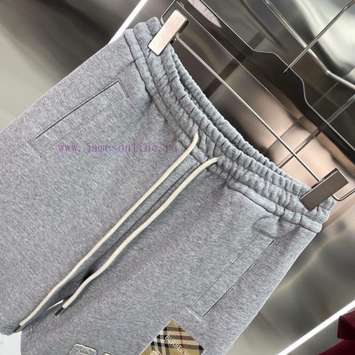 Burberry Classic Shorts High QualityCustomized Triple Standard Shorts And Sweatpants Weighing 4 cwhyog3p - Image 4