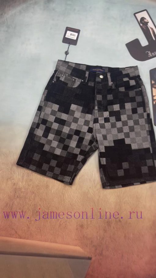 Real Time Video ShootingLouis Vuitton 𝐋𝐨𝐮𝐢𝐬𝐕𝐮𝐢𝐭𝐭𝐨𝐧 25FW Mosaic Checkerboard Jacquard Denim Shor h2l5uq9e