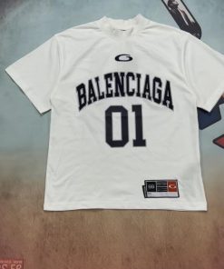 Real Time Video ShootingBalenciaga 𝐁𝐀𝐋𝐄𝐍𝐂𝐈𝐀𝐆𝐀 25SS 01 Jersey Short Sleeved T-shirt*No Beauty No 4i84p3zq
