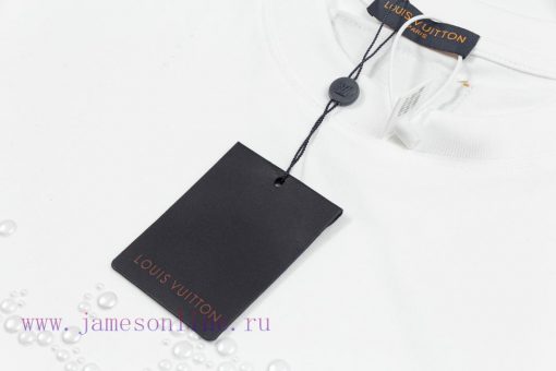 The LV Louis Vuitton 25SS Brand New Craftsmanship Features A Logo Round Neck Short Sleeved T-sh w0w4fr4u - Image 4