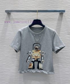 The New Louis Vuitton 2025SS T-shirt Has A Very High Density And A Great Sense Of Craftsmanship 6qhnxe8z