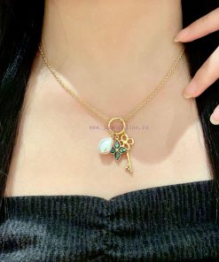 Louis Vuitton's Unique Design (using LV's Classic Graphic Concept) Looks Good 🧚 The Necklace Is 1fku5mak