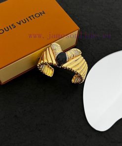 The Original Production And Order Of LV Bracelets Are Comparable To Genuine Products In Every D 21u1u9ss