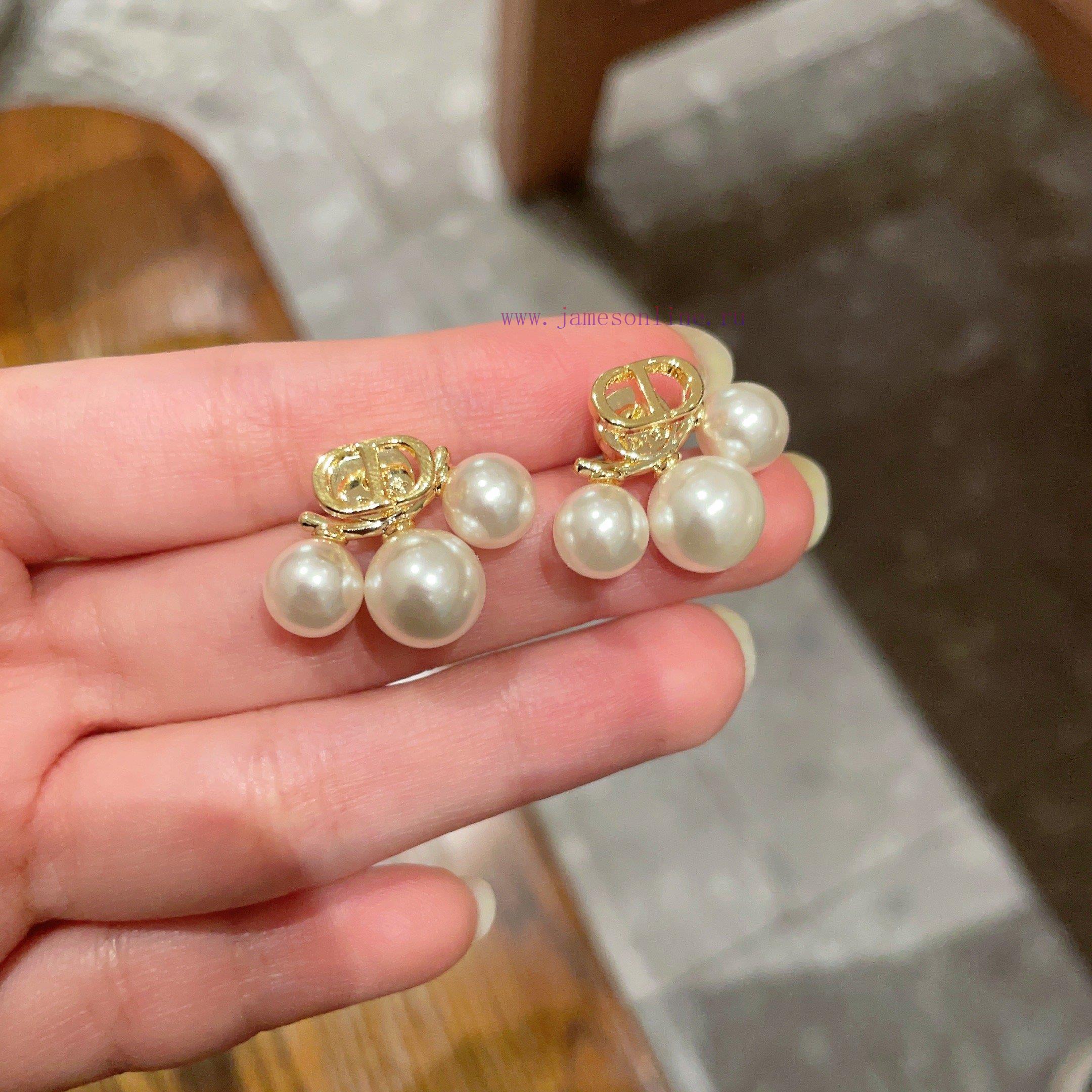 Dior Vintage Earrings Are Now Available In A New Selection With The Original Version Being The 739shbna - Image 5