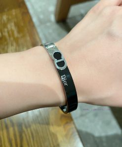 Dior New Beautiful Open Bracelet Cool And Cute CD New Bracelet Strap Any Style Is Also Unique P fovu9q0e