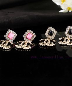 Chanel's New Earrings Are Exquisitely Crafted In Every Detail And This Design Is Truly Stunning 2gc3grfa
