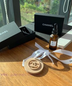 /Chanel Solid Wood Car Aromatherapy Decoration+aromatherapy Two In One High-end And Exquisite T ytkbzh7n