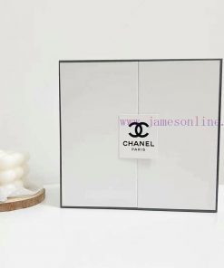 /Chanel Coco Chanel Bath Fragrance Two Piece Set Contains 200ml Shower Gel And 200ml Body Lotio tyyj73jg