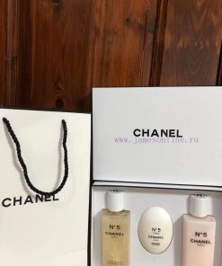 Beauty/Comes With A Gift Bag And Chanel Gilded No.5 Full Body Fragrance Set Containing 200ml Of 2le96ugh