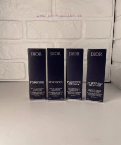 MakeUp Beauty/The Authentic Products Are Made By MakeUp Beauty MakeUp. The Quality Of The Authe j8khqnhf