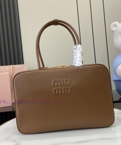 MiuMiu Bags The New MIU MIU Original Briefcase Combines Fashion And Classic With A Complete Set Of Original 157b5jlc