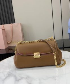 MiuMiu Bags MiuM's New Baguette Bag Comes With A Complete Set Of Original Packaging. This Shoulder Bag Cont u1t0xj99