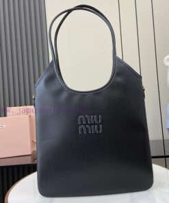 MiuMiu Bags New Miu Women's IVY Leather Shoulder Bag With Full Original PackagingThis Classic Tote Bag Is A om8p3koy