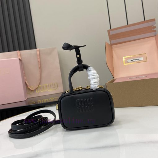 MiuMiu Bags The New MiuMiu Mini Briefcase With Complete Original Packaging Has Been Launched. It Has No Res wk7nelj1