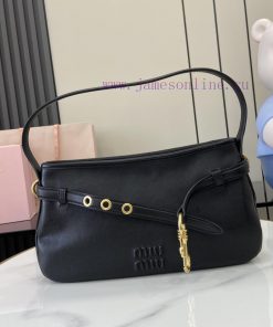 MiuMiu Bags New And Popular Underarm Vintage Bag With Full Original Packaging Featuring Brand New Soft Shee gre3vt0i