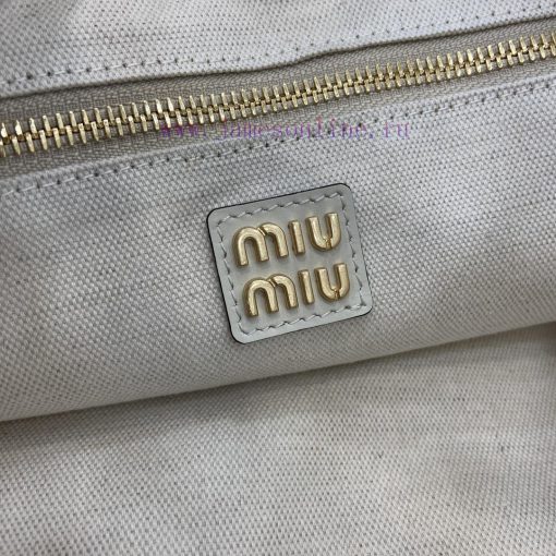 MiuMiu Bags New Miu Women's IVY Leather Shoulder Bag With Full Original PackagingThis Classic Tote Bag Is A m7dkj250 - Image 9