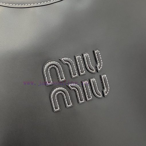 MiuMiu Bags New Miu Women's IVY Leather Shoulder Bag With Full Original PackagingThis Classic Tote Bag Is A r5ypm8bw - Image 8