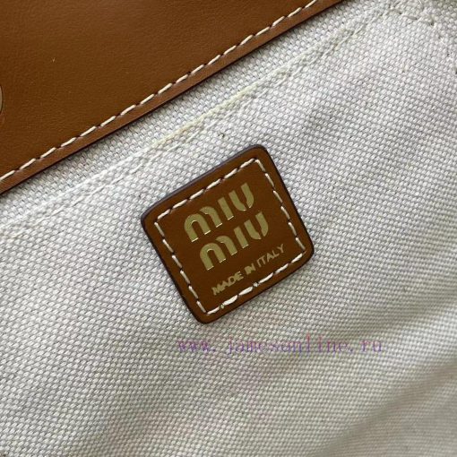 MiuMiu Bags Equipped With A Complete Set Of Original Packaging This New Product Features Imported Calf Leat mh6bp0g4 - Image 10